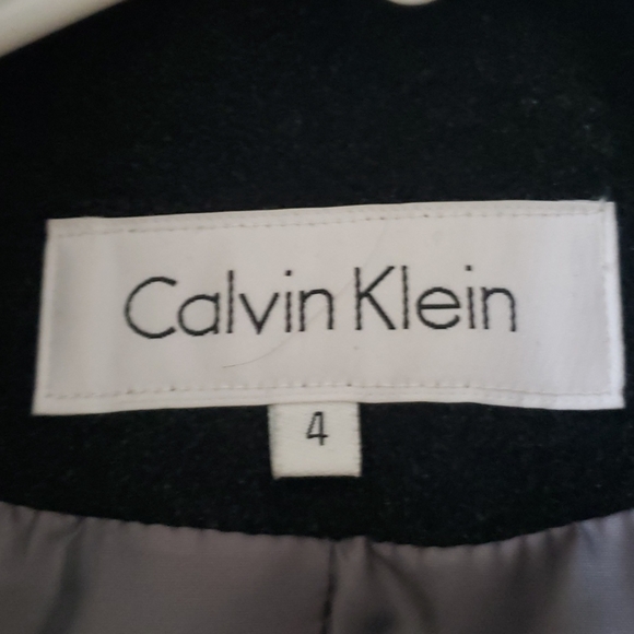 Coat - Picture 3 of 5